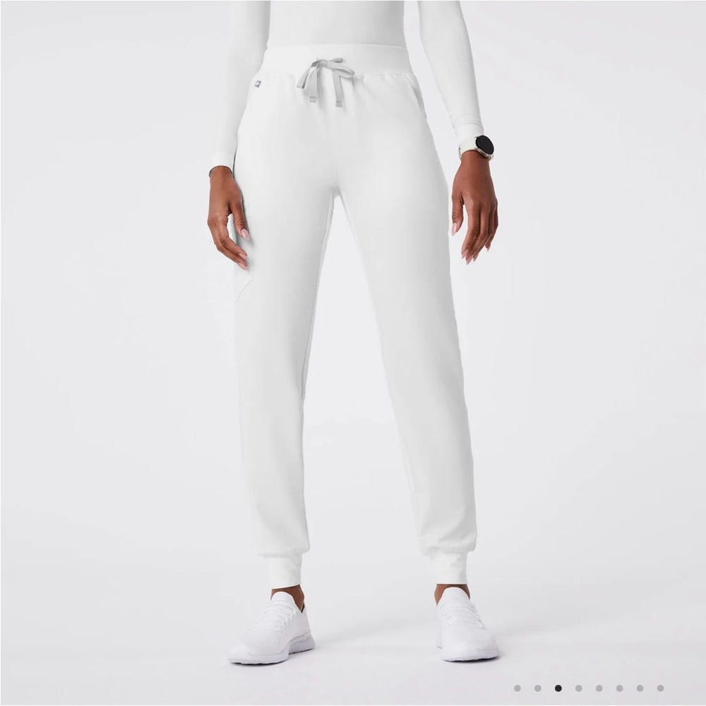 FIGS Optic White High Waist Jogger Scrub Bottoms Size S